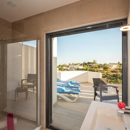 Charlotte By Algarve Vacation Villa *